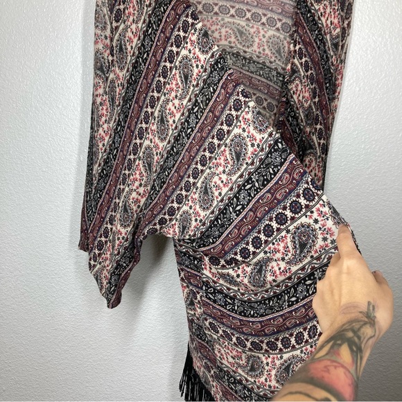 Mauve Anthropology Paisley Kimono Cardigan Medium Fringe Open Front Boho Brown - Picture 7 of 15